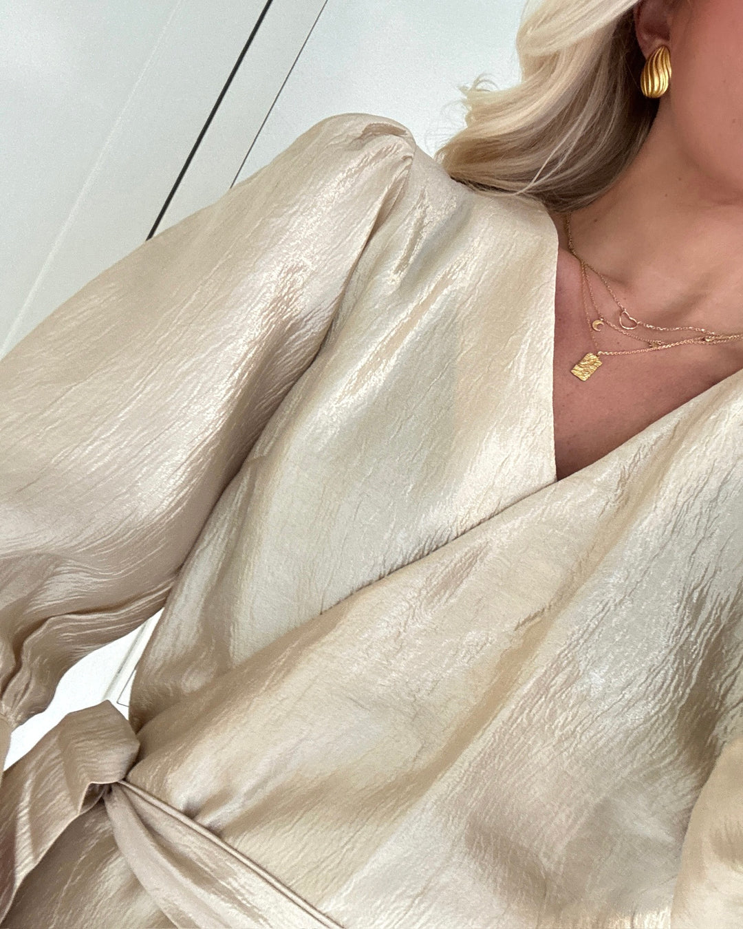 Love&Divine kjole love913-11 gold