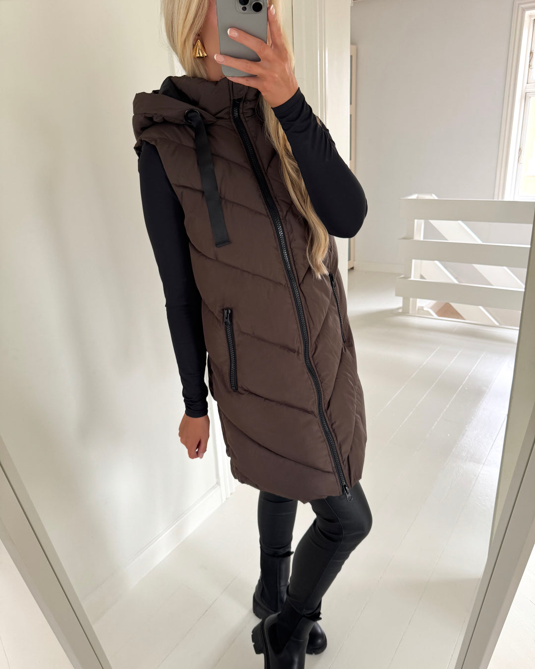 JDY vest skylar padded hood chocolate brown