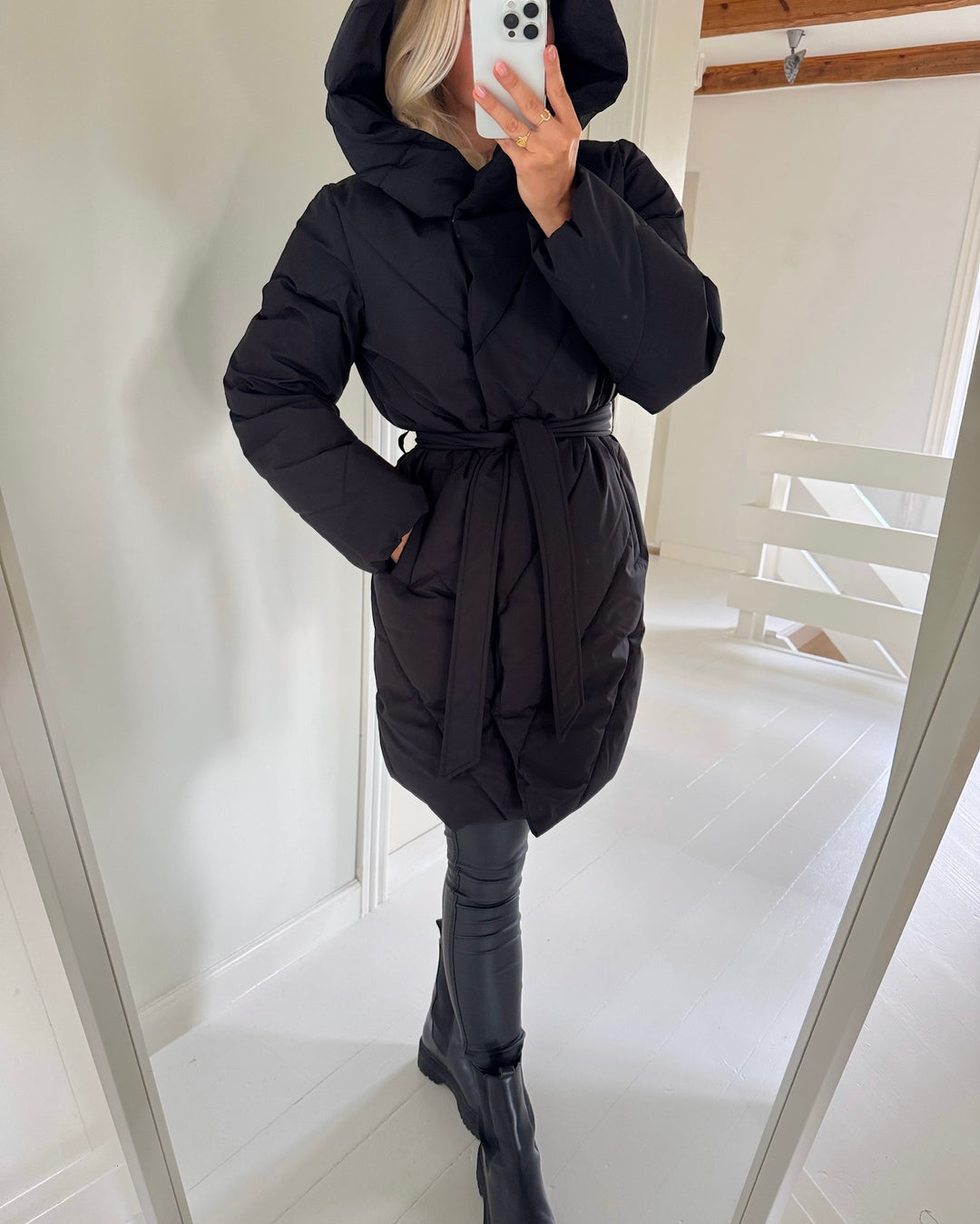JDY vinterjakke villon long hood belt puffer black