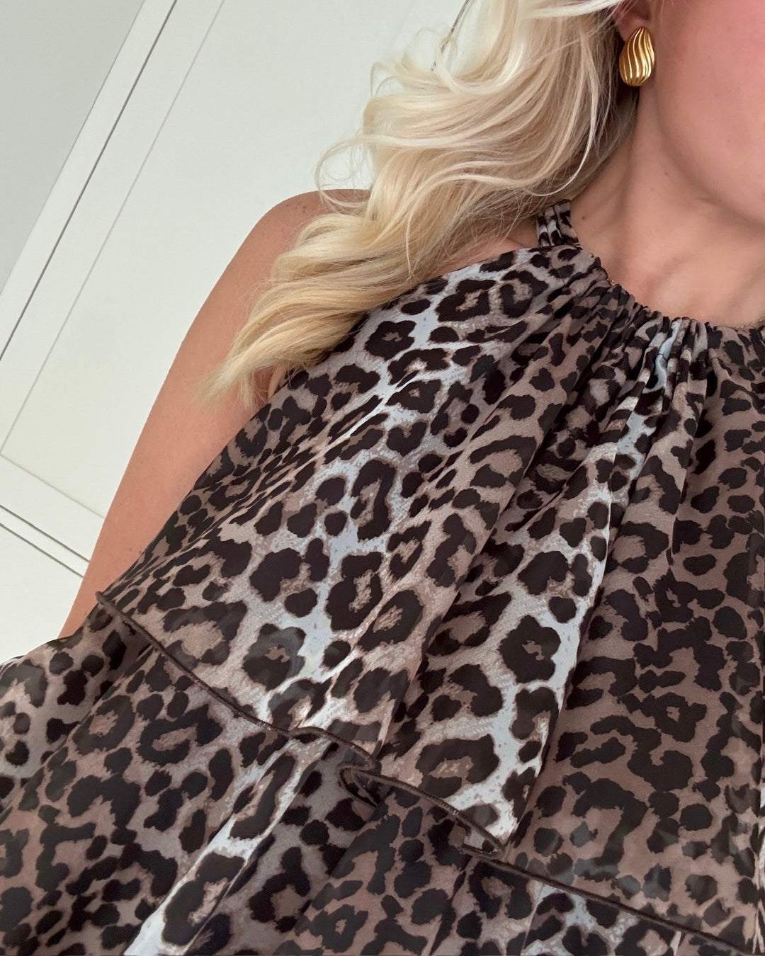 Y.A.S kjole eloise sl halterneck maxi birch/leo print