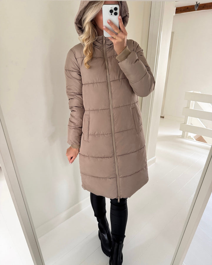 Pieces jakke bee long puffer silver mink