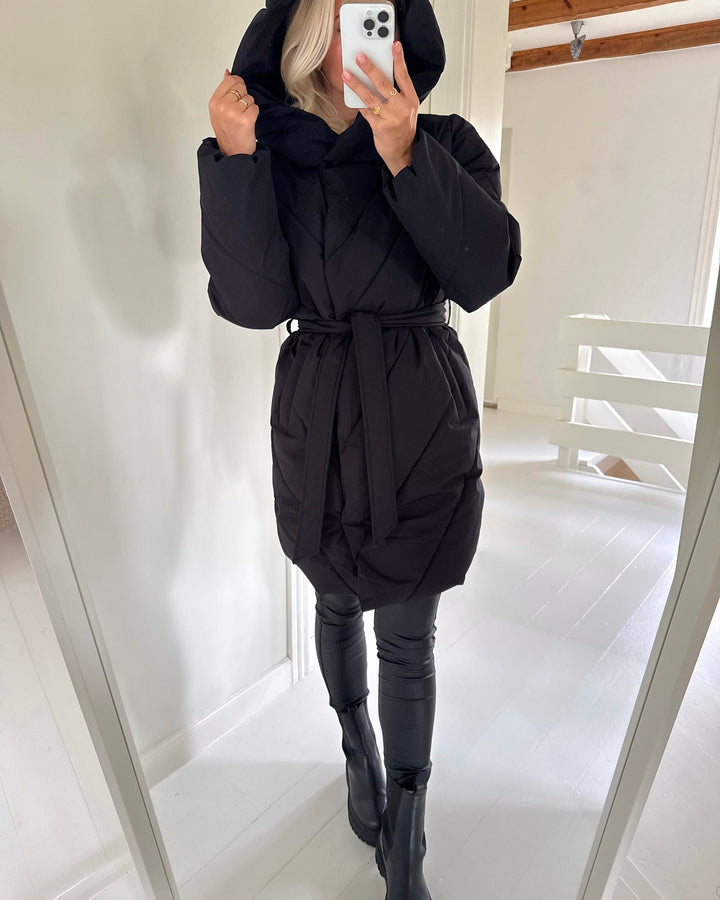 JDY vinterjakke villon long hood belt puffer black