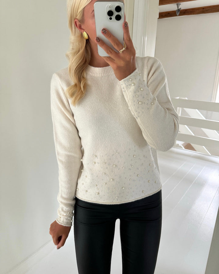 JDY striktrøje pearl ls o-neck pearl white/melange w. white pearls