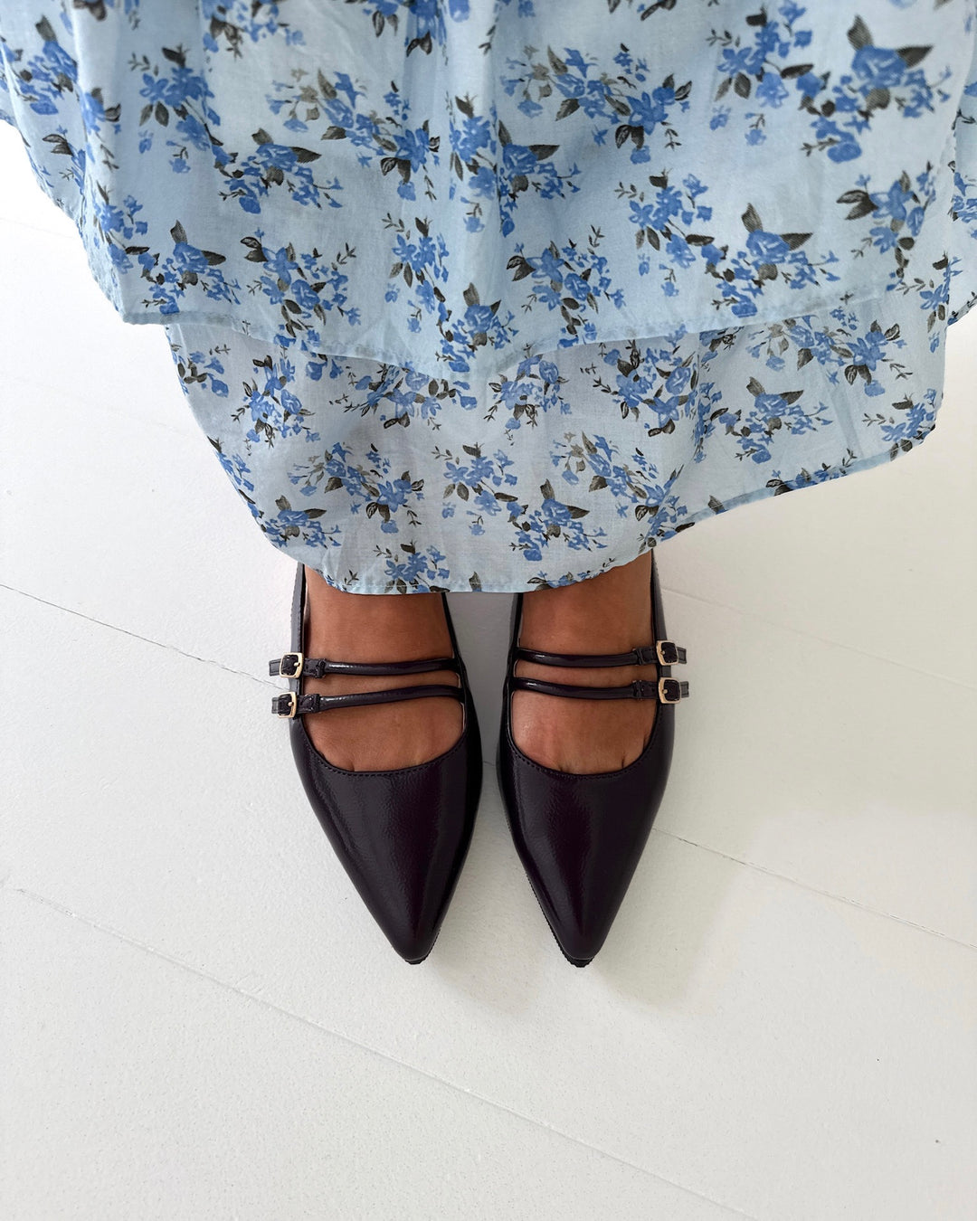Pieces slingback katherine patent winetasting