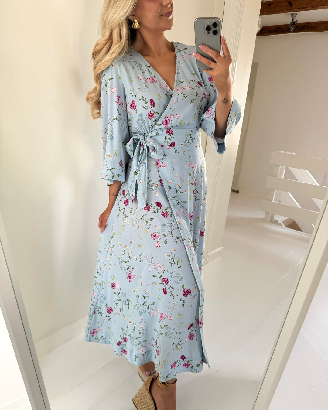 Y.A.S kjole savanna 3/4 wrap long skyway botalia - FORUDBESTILLING LEV. UGE 17/18