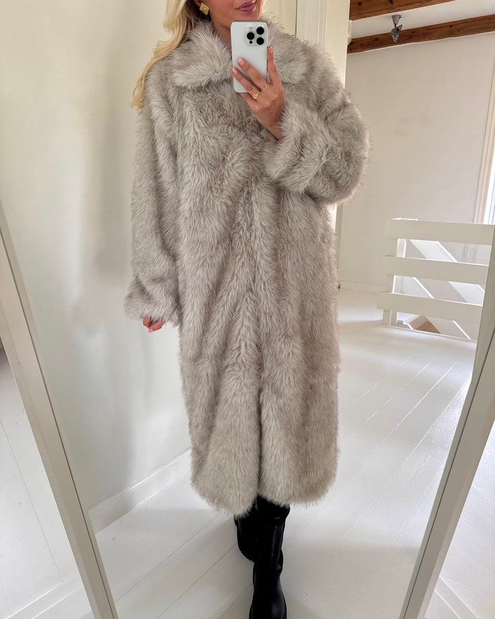 Y.A.S frakke paula ls long faux fur birch