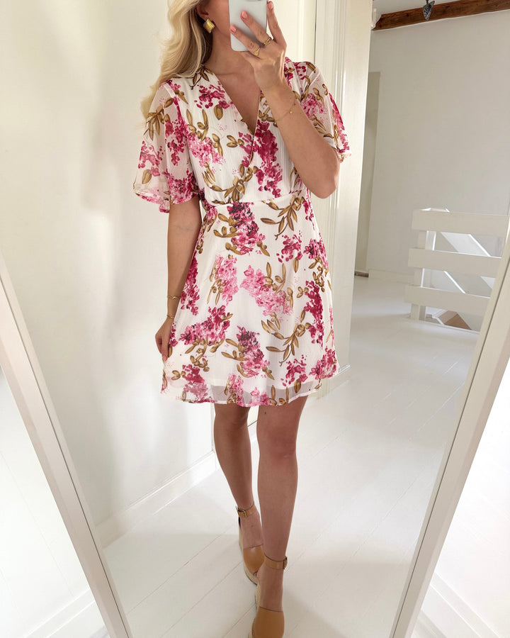 Only kjole star-sua ss short white sand windy flower