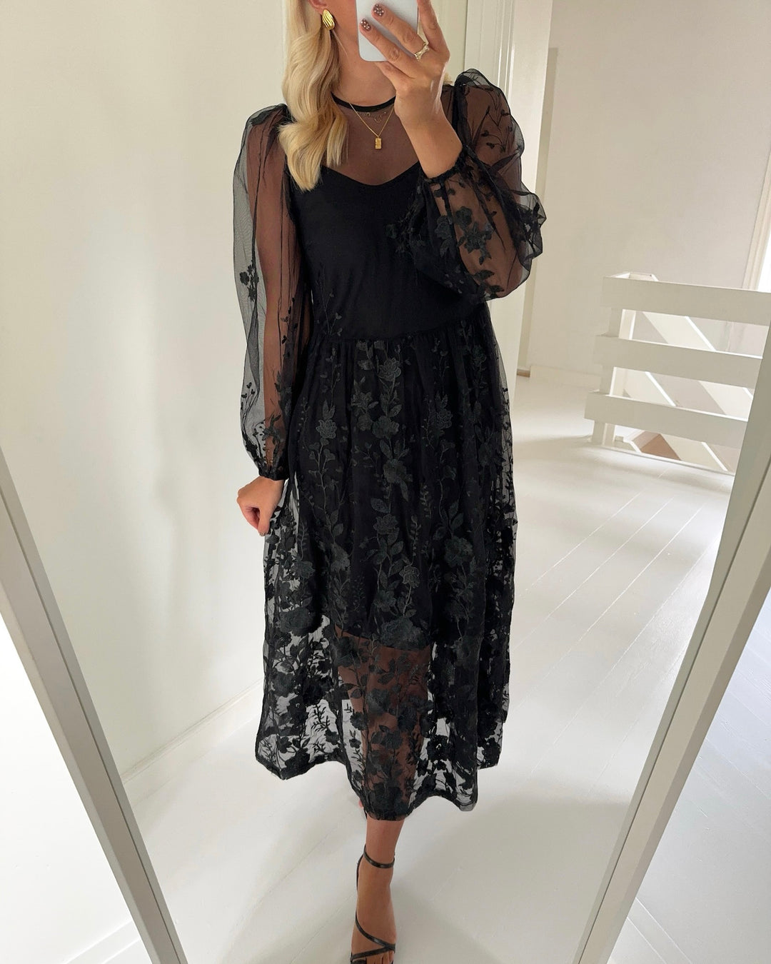 A-View kjole fuschia black