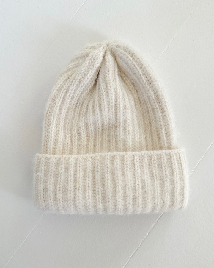 Sister’s Point hue s-hood-13 cream