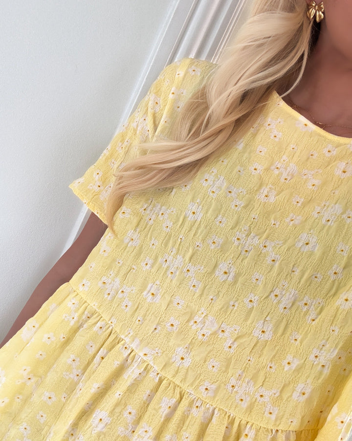 Pieces kjole stella ss o-neck midi d2d french vanilla/white flow