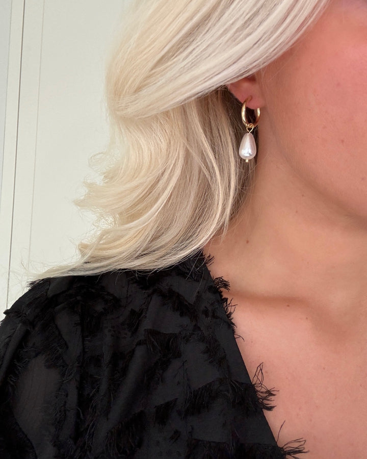 Pieces øreringe fie gold colour/mop