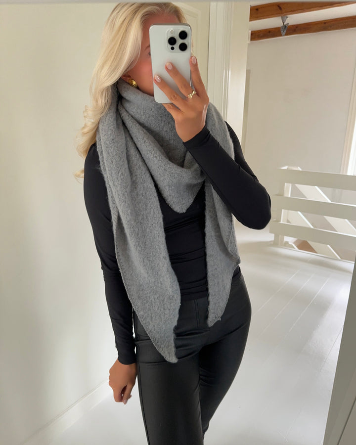 Vero Moda halstørklæde cally triangle medium grey melange