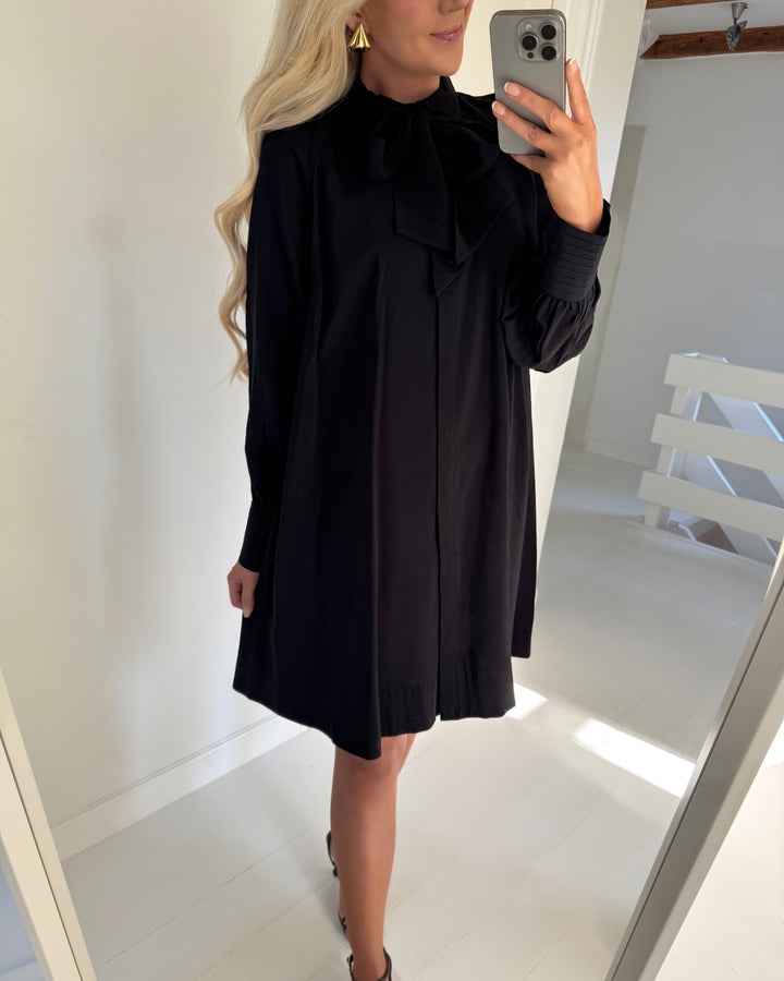 Y.A.S skjortekjole pil ls bow shirt black
