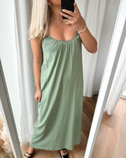 Vero Moda kjole luna singlet ankle hedge green