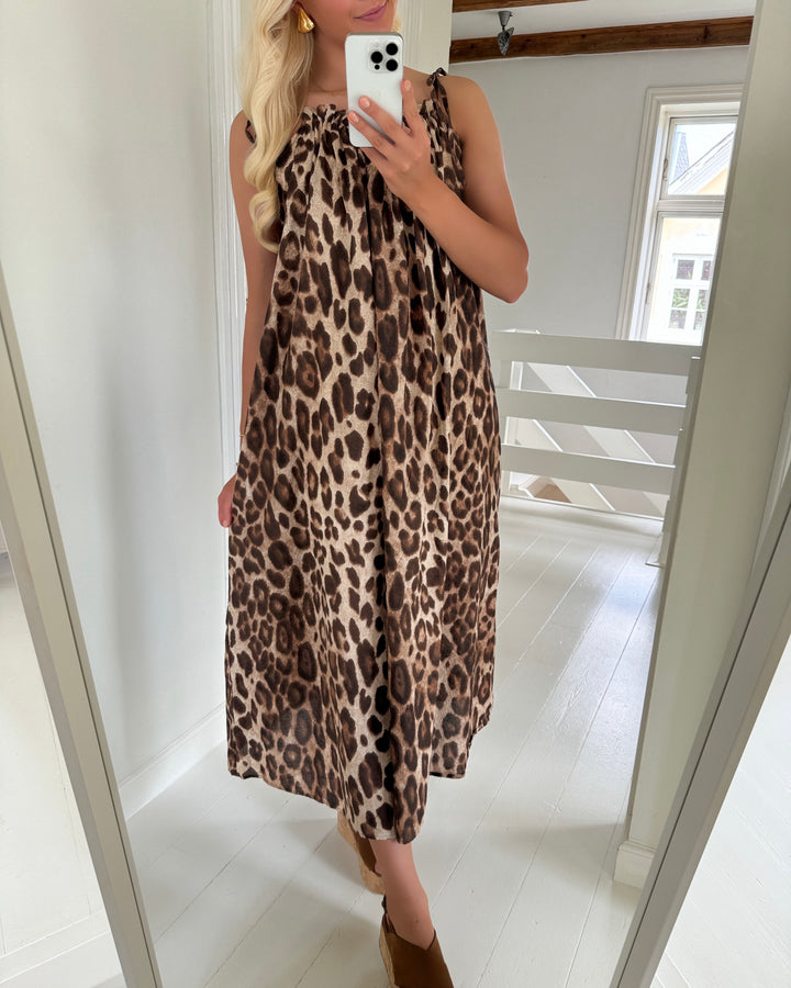 Aware by Vero Moda roxanne sl calf volume ermine/nila print