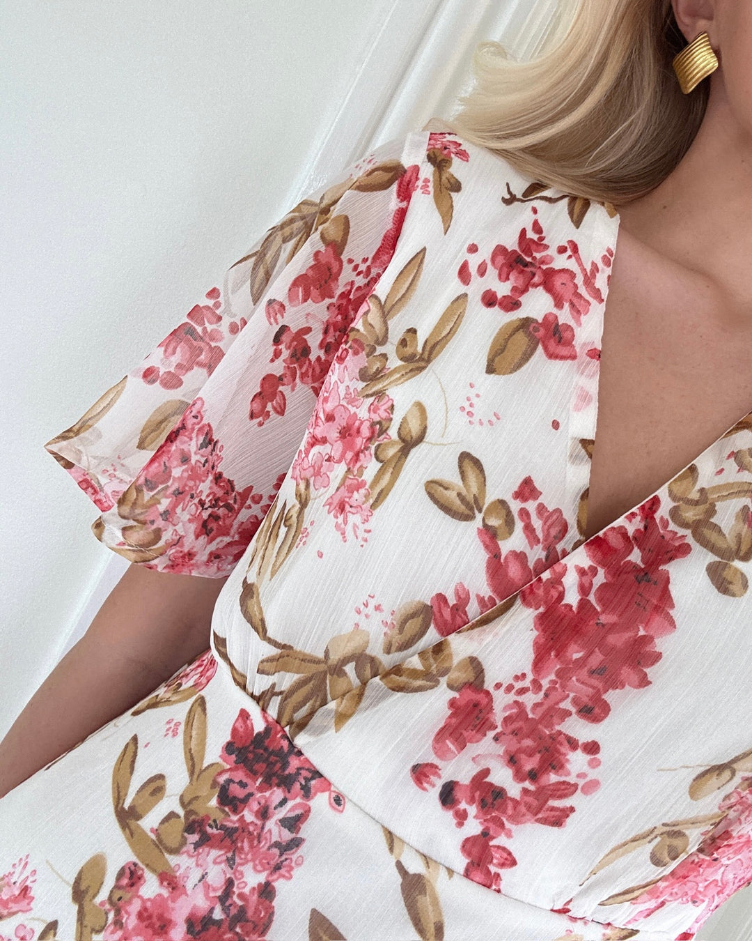 Only kjole star-sua ss short white sand windy flower