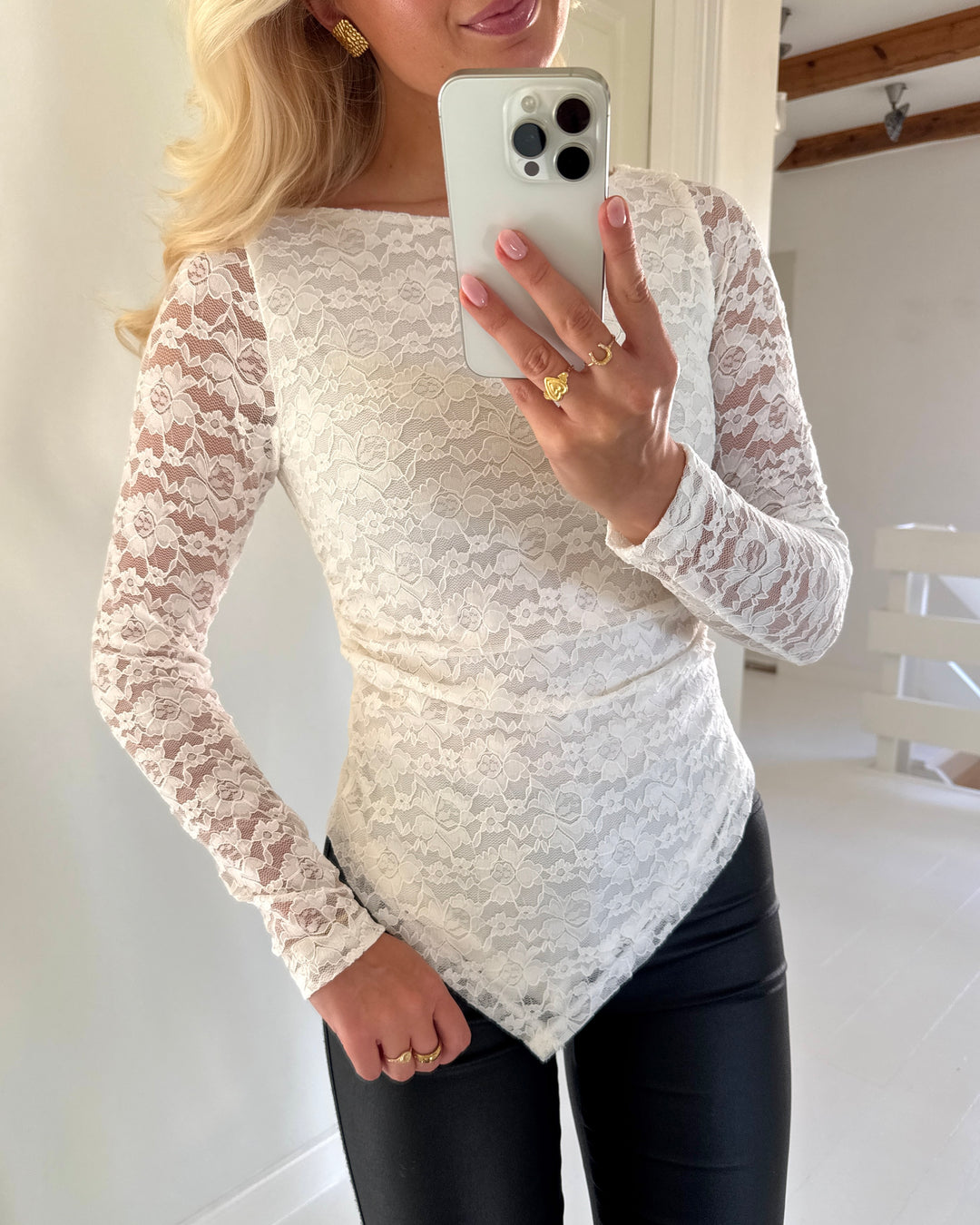 Vero Moda bluse dea ls asymetric boatneck star white