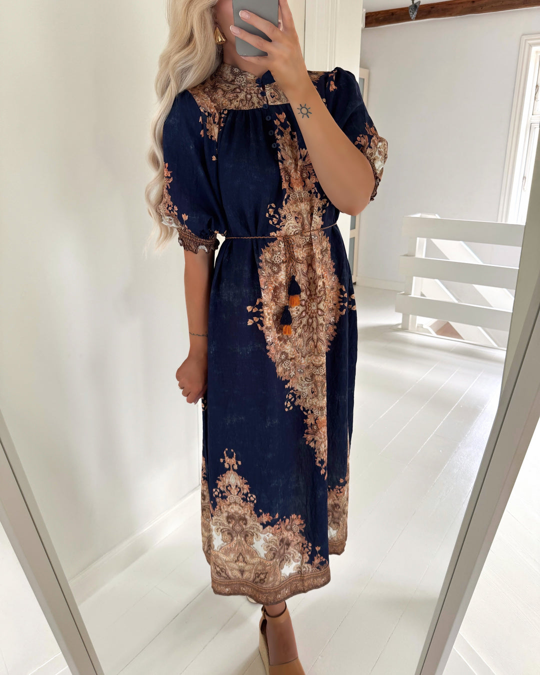 Love&Divine kjole love1415 navy/paisley