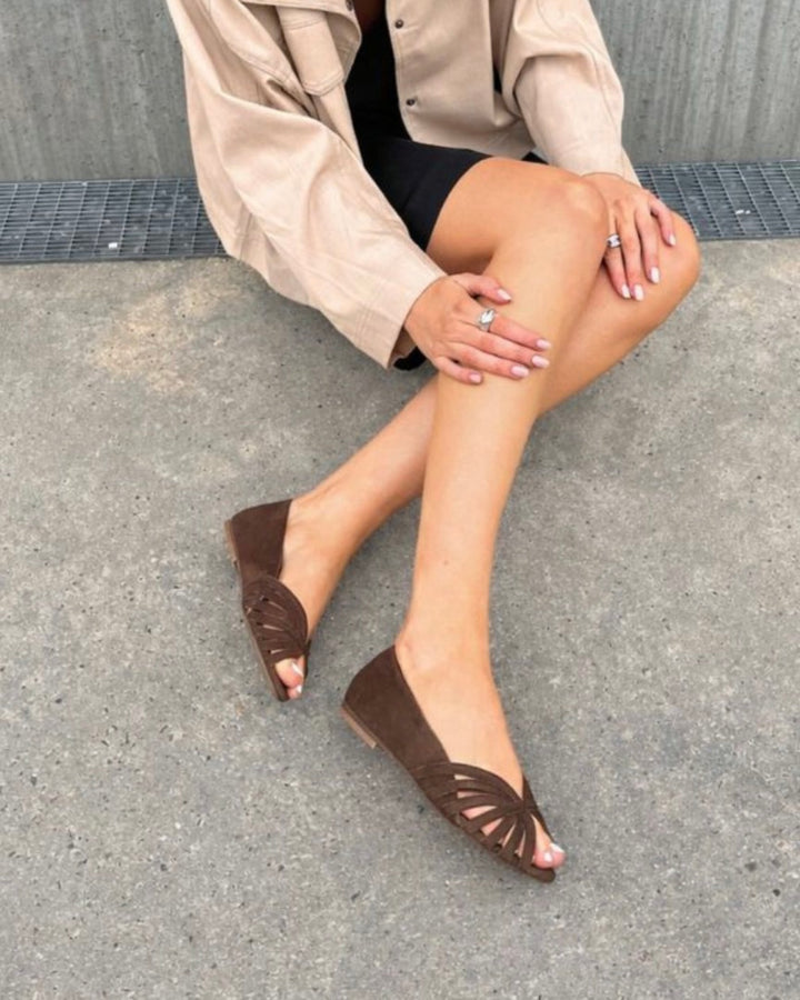 Copenhagen Shoes passionate suede dark brown