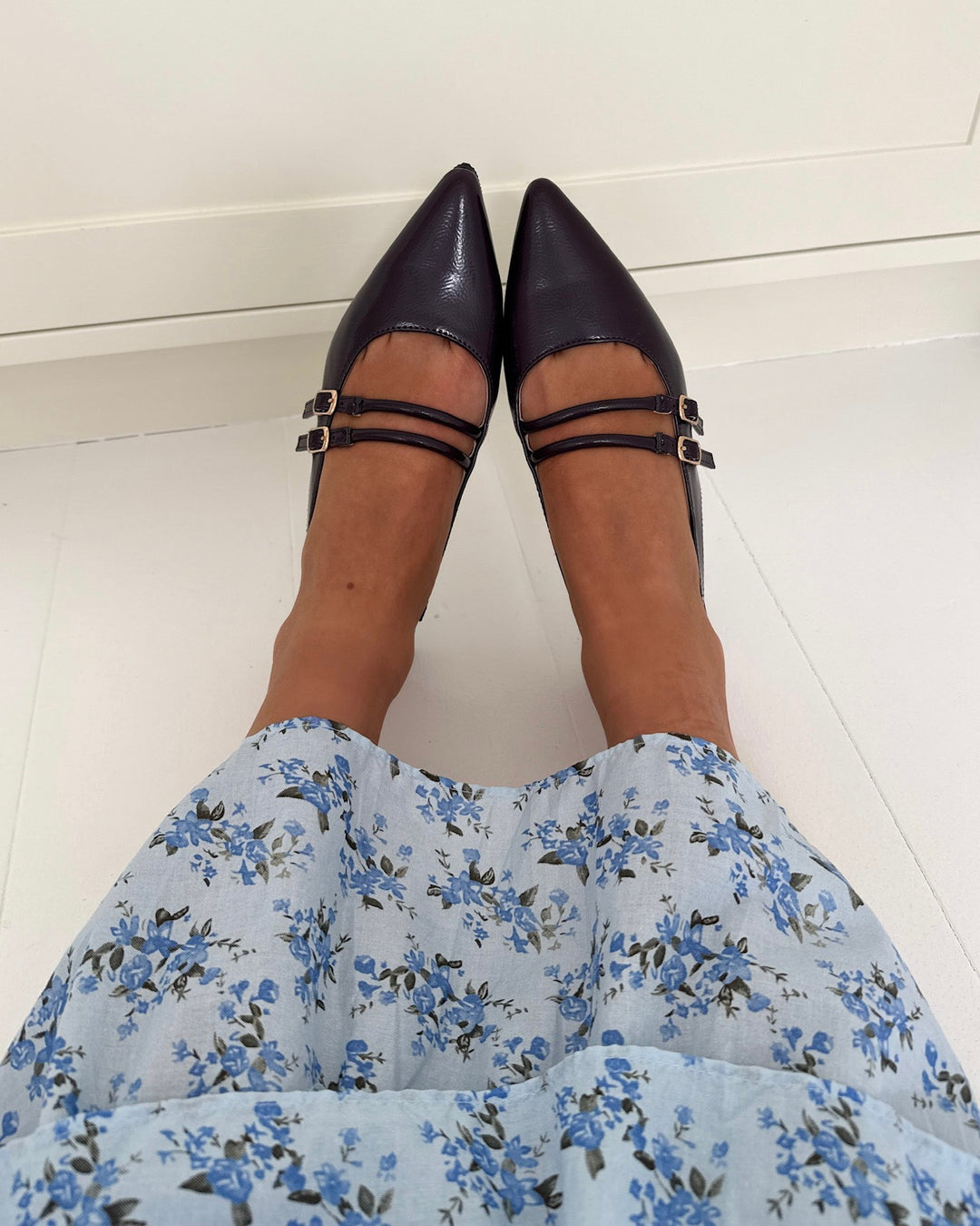 Pieces slingback katherine patent winetasting