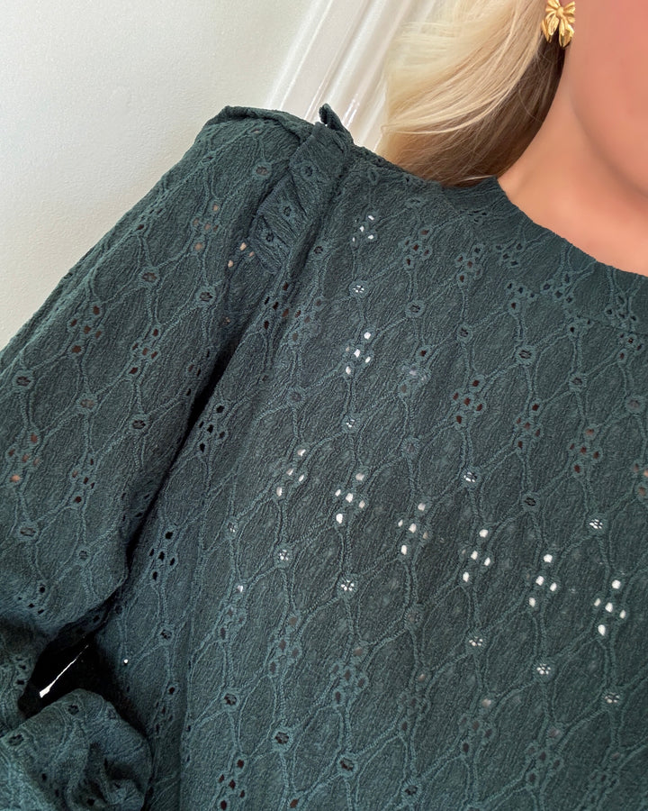 Sister’s Point bluse eina ls pine