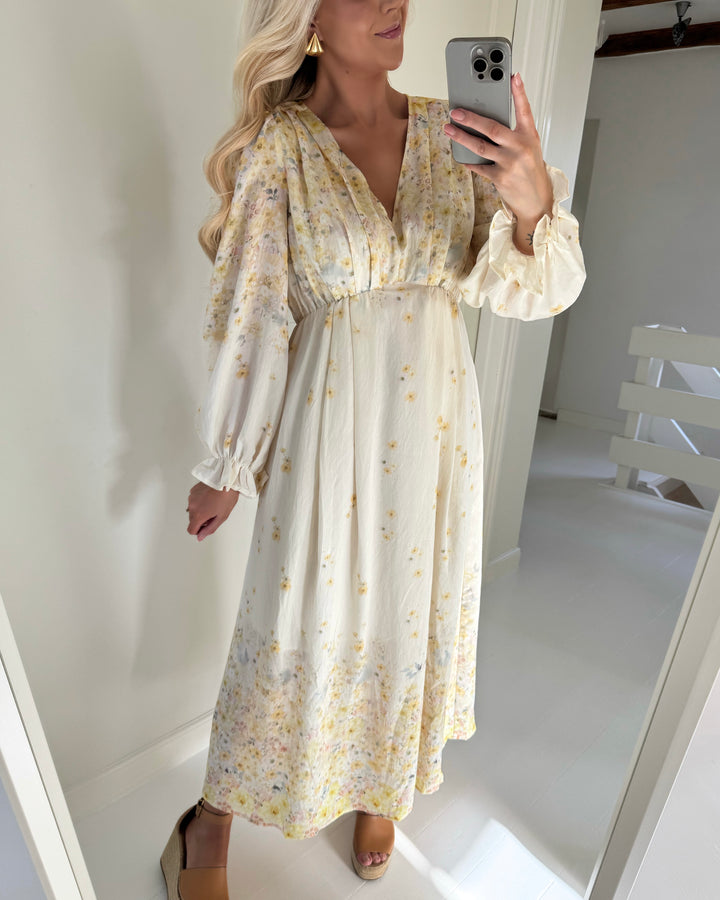 A-View kjole aurora pale yellow