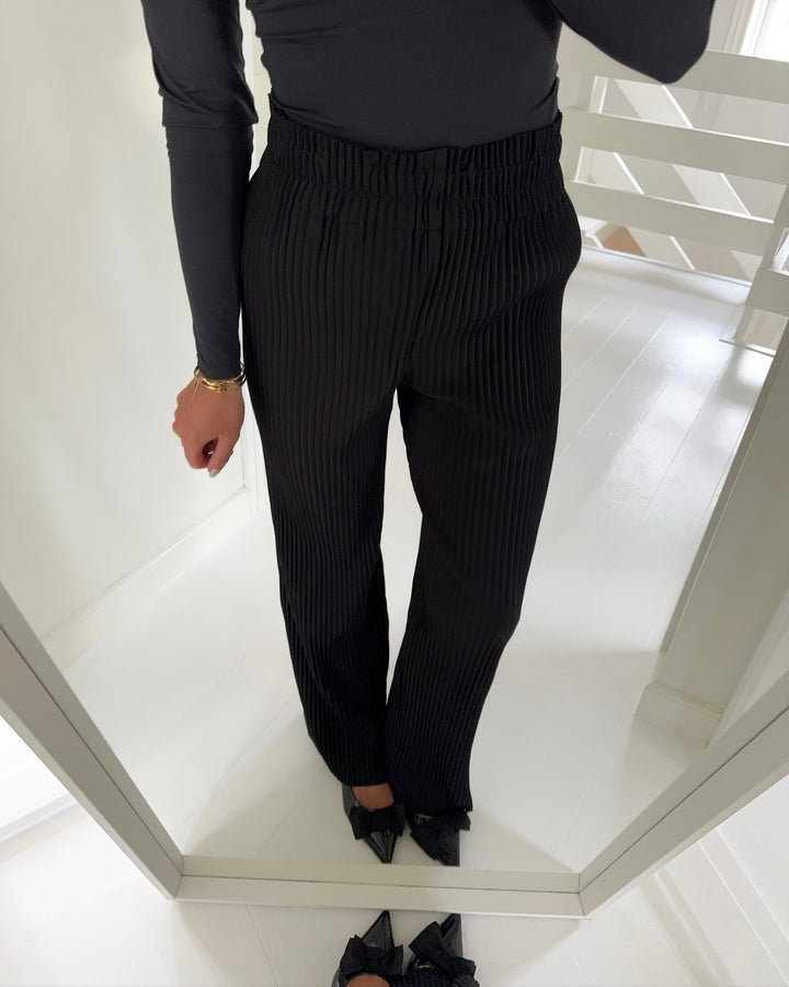 Y.A.S bukser alisa hw black - FORUDBESTILLING LEV. UGE 49