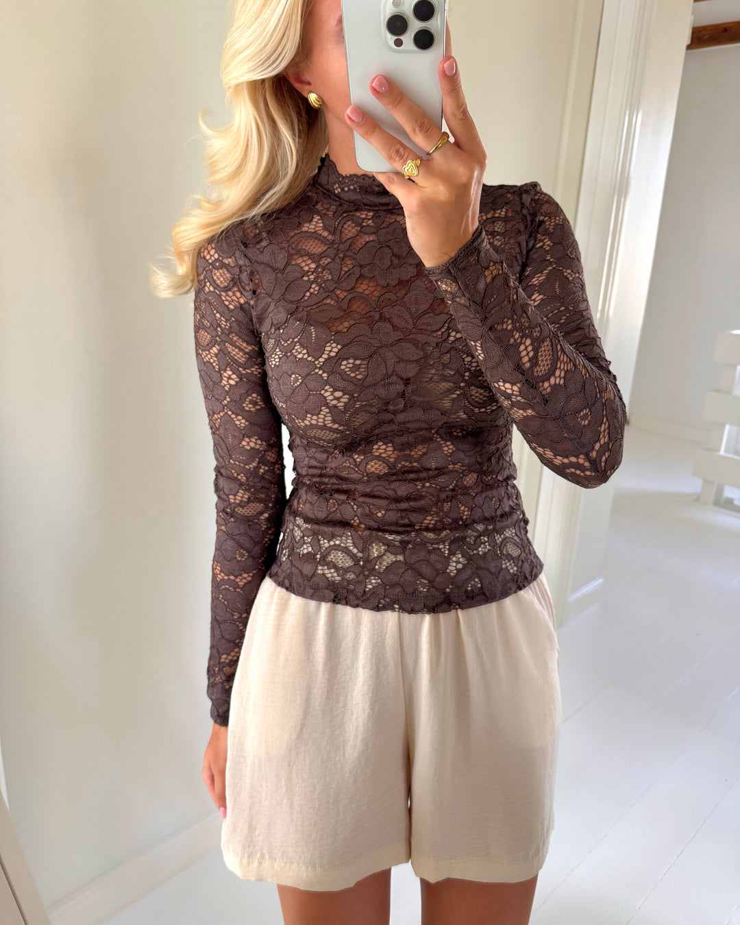 Y.A.S top lacey ls lace chocolate brown