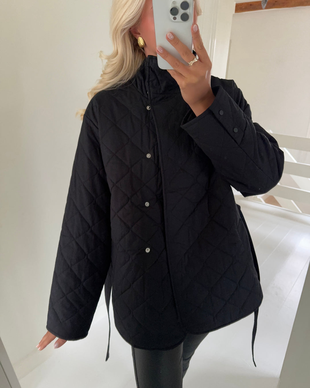 Vero Moda jakke petunia black