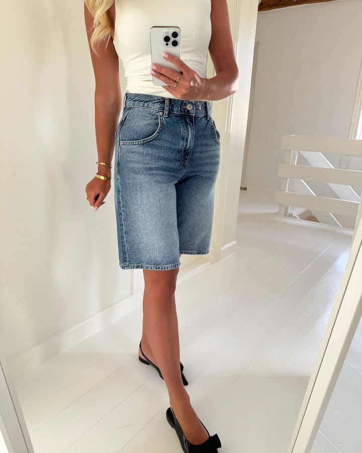 Only shorts mate reg baggy long medium blue denim