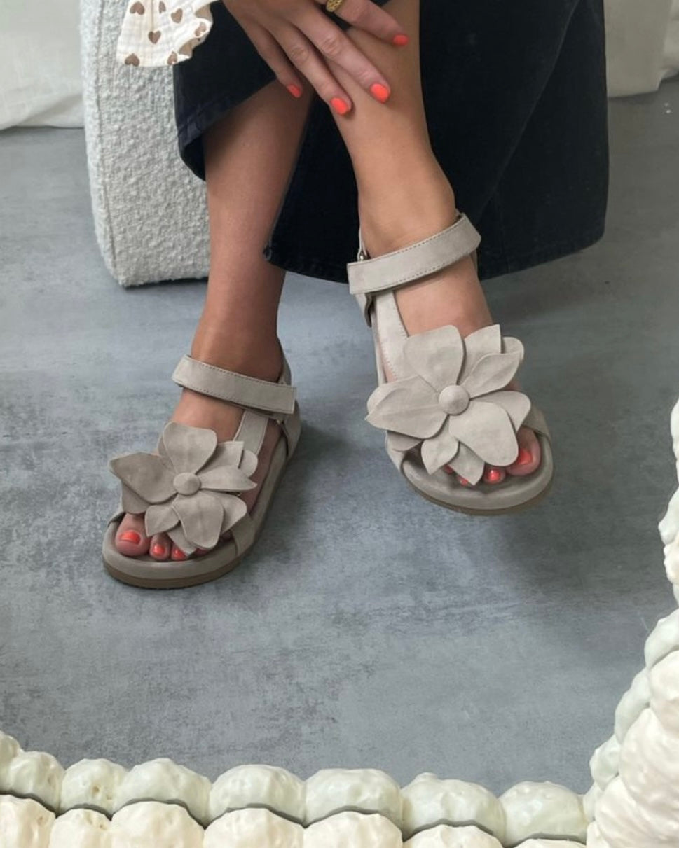 Copenhagen Shoes sandal my flowers biscuit