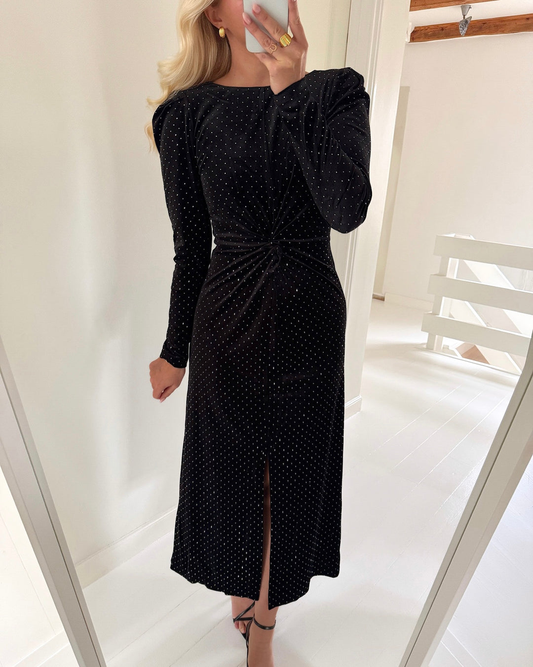 Y.A.S kjole hella ls velour midi black rhinestones
