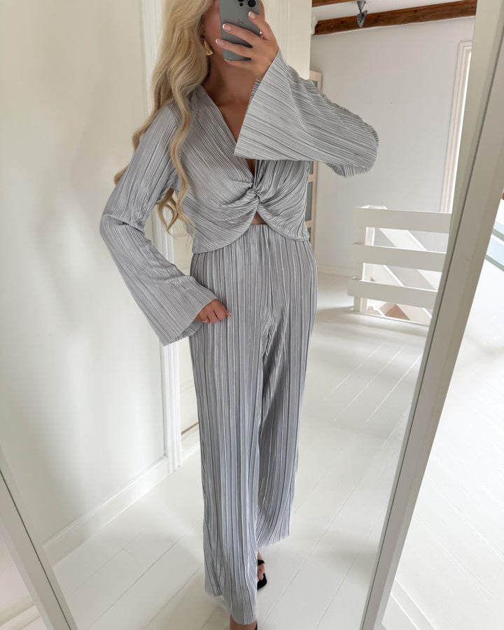 Vero Moda bluse plis knot gray voilet