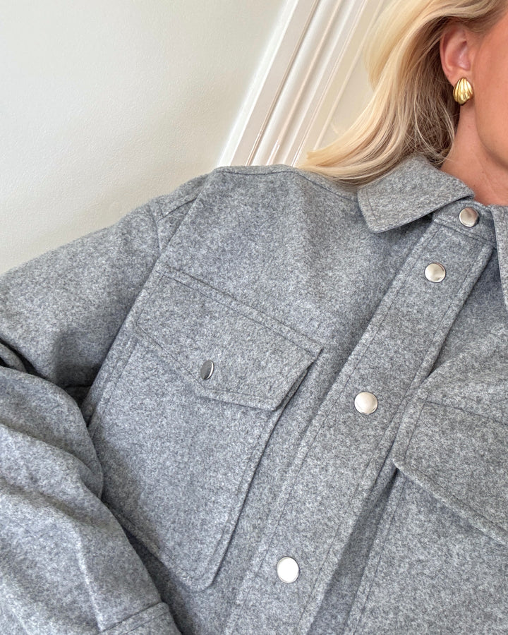 Vero Moda frakke vince long boxy light grey melange