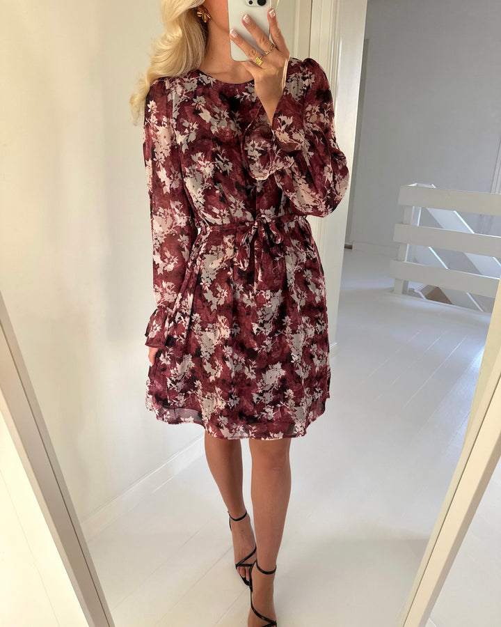 Sister's Point kjole noki-dr34 bordeaux flower