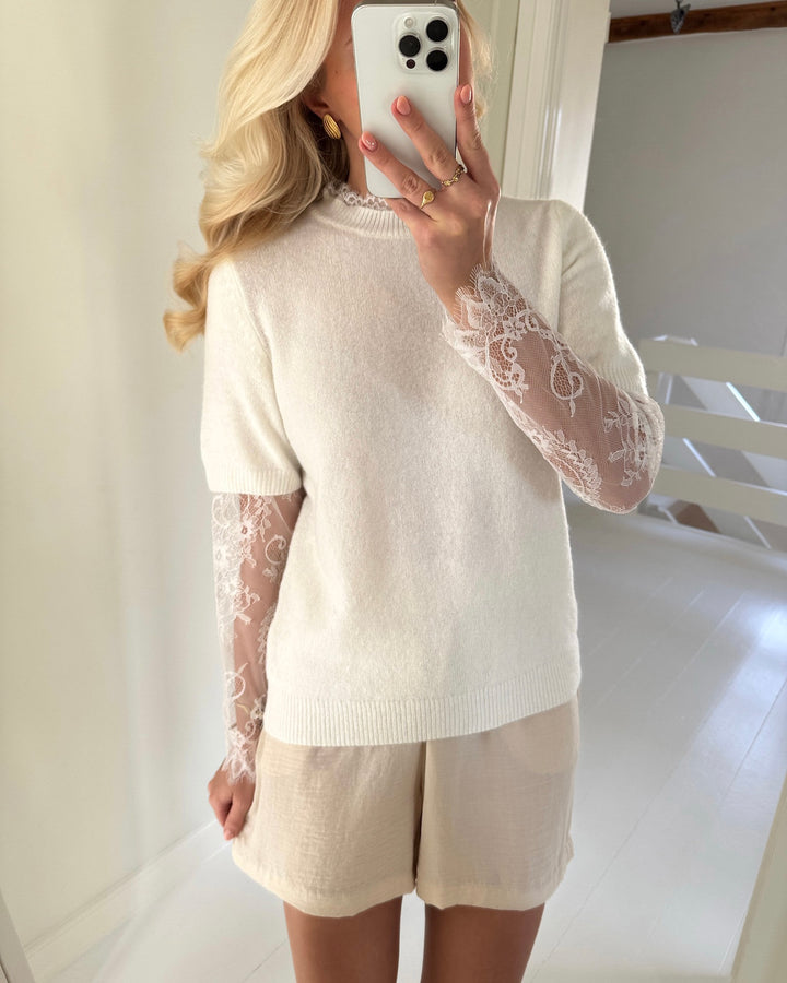 Vero Moda bluse willow lace sleeve knit snow white white lace sleeves