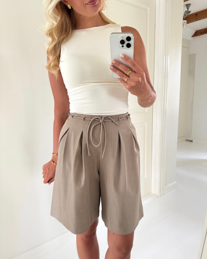Y.A.S shorts camma hw timber wolf