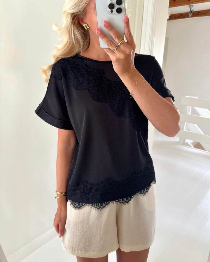 Only top menus ss lace black/black lace