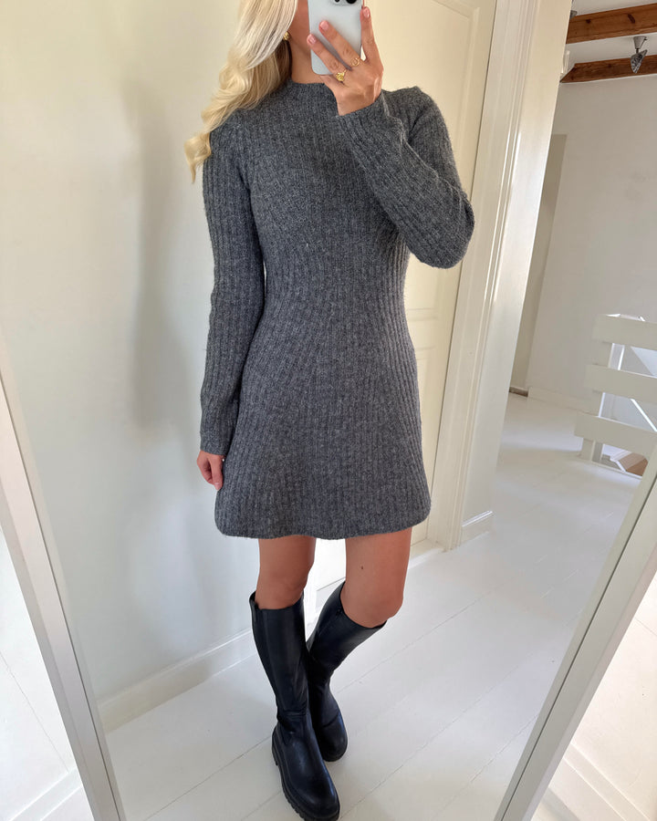 Y.A.S strikkjole dolly ls knit medium grey melange