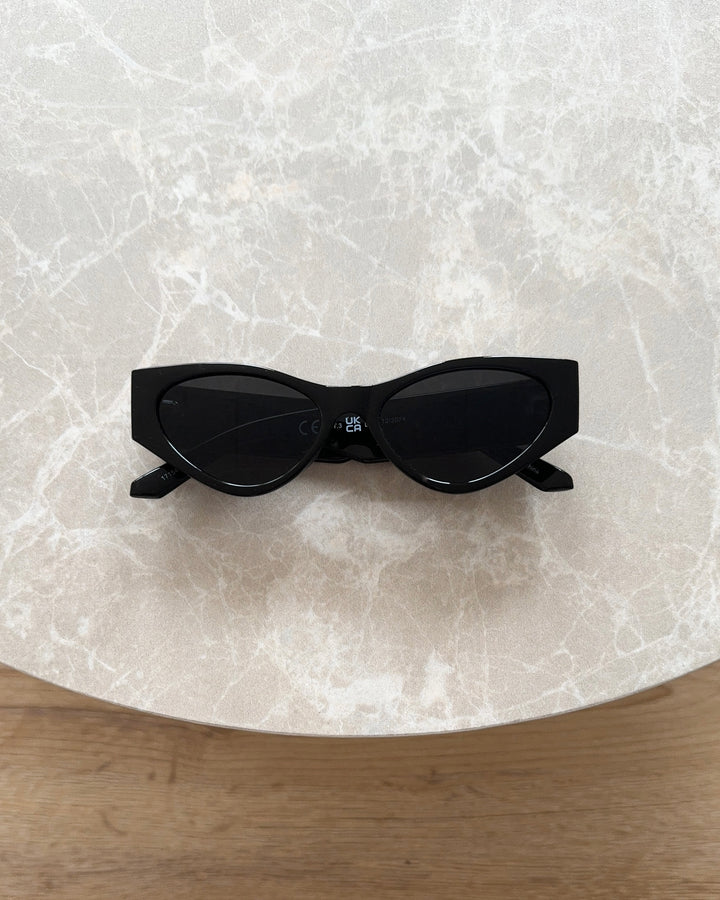 Pieces solbrille louisa box black st2 black