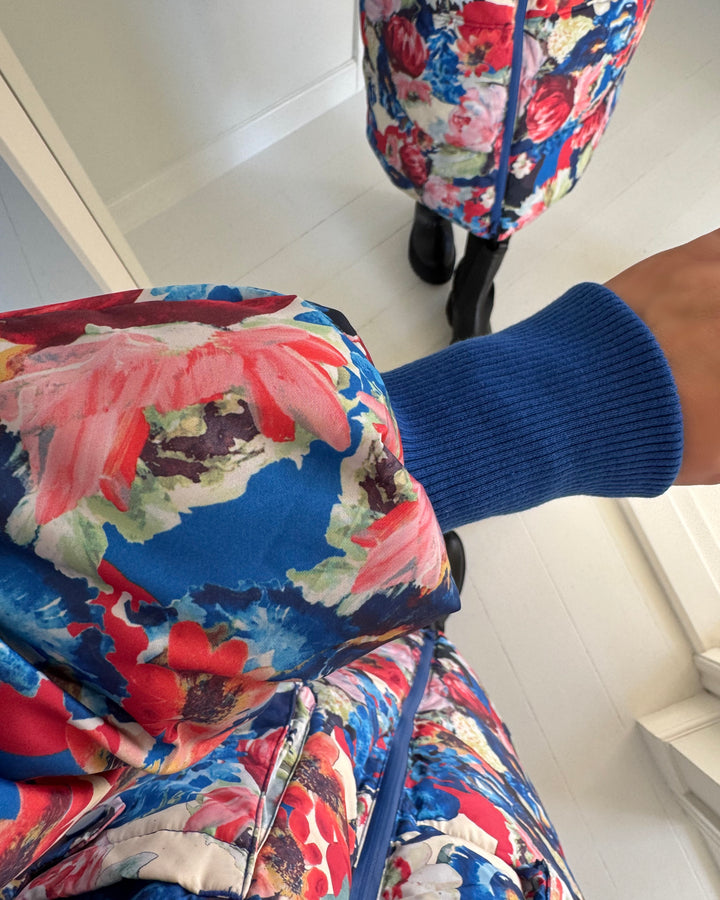 Y.A.S jakke similly padded s. birch/ayana print