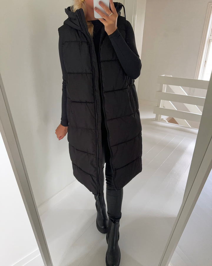 Vero Moda vest ligaane black