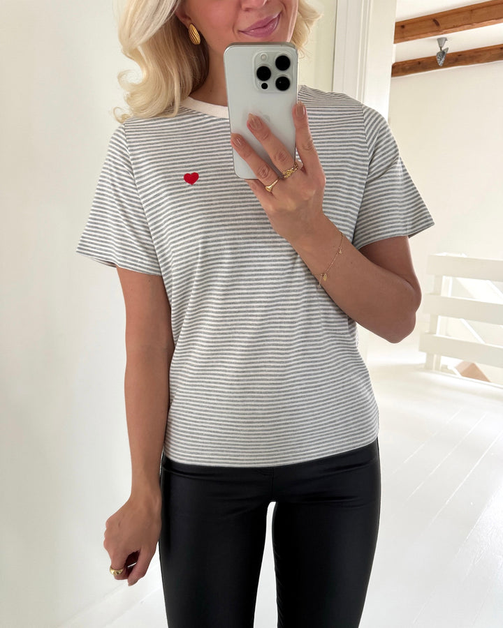 JDY t-shirt pisa ss print cloud dancer/light grey melange/bittersweet heart