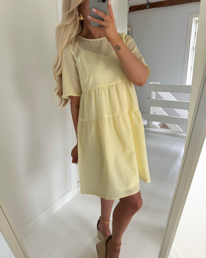A-View kjole mili yellow