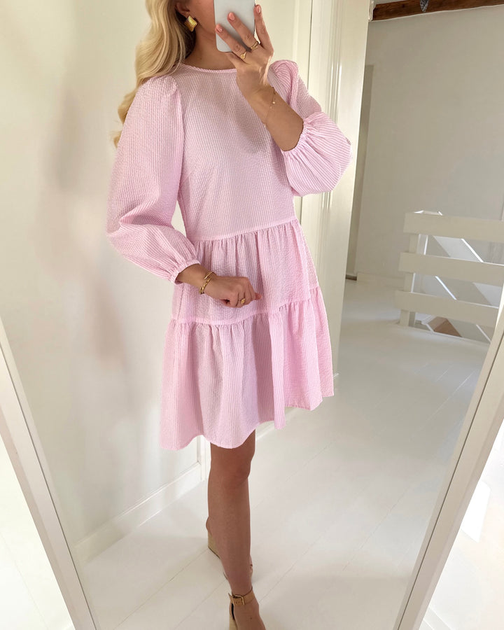 A-View kjole sonja pink/white