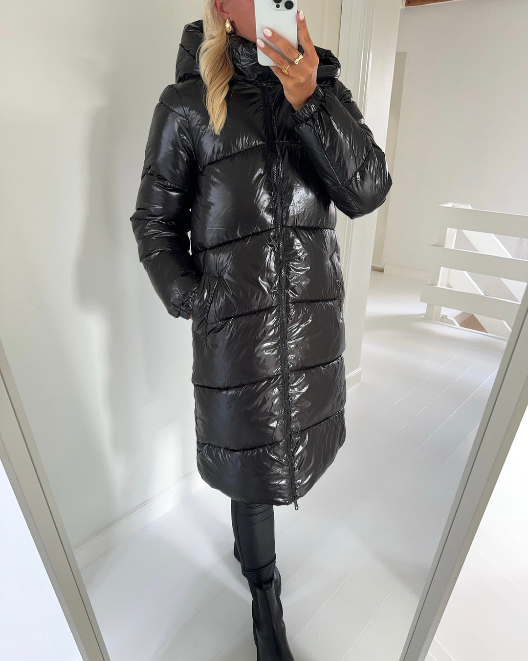 Vero Moda jakke uppsashiny long black