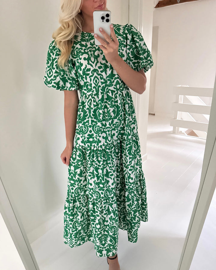 Y.A.S kjole greena ss ankle star white greena