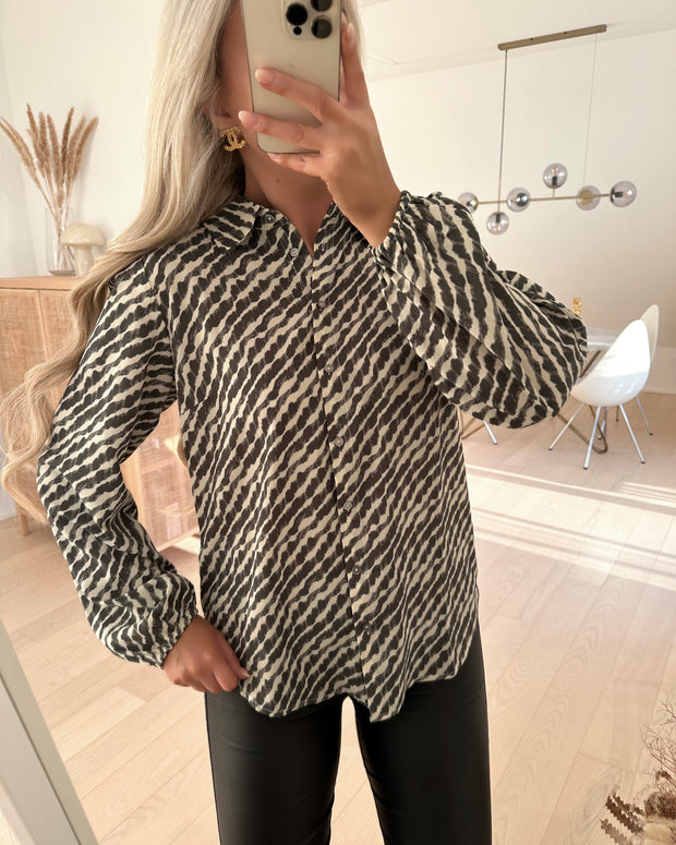 Ebbey shirt64 grey graphic