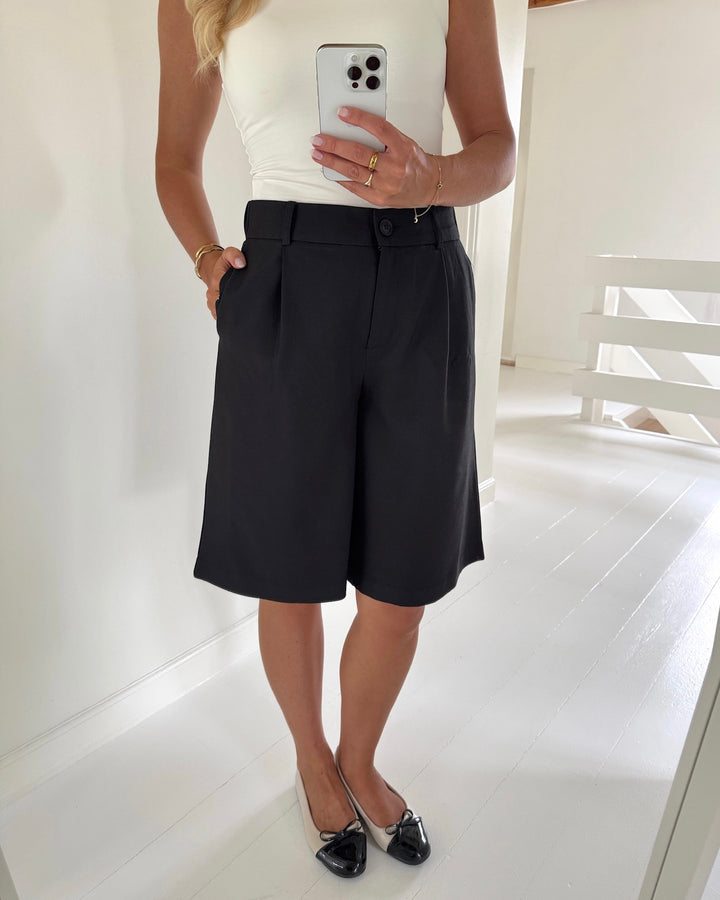 Only shorts linda hw mel long black