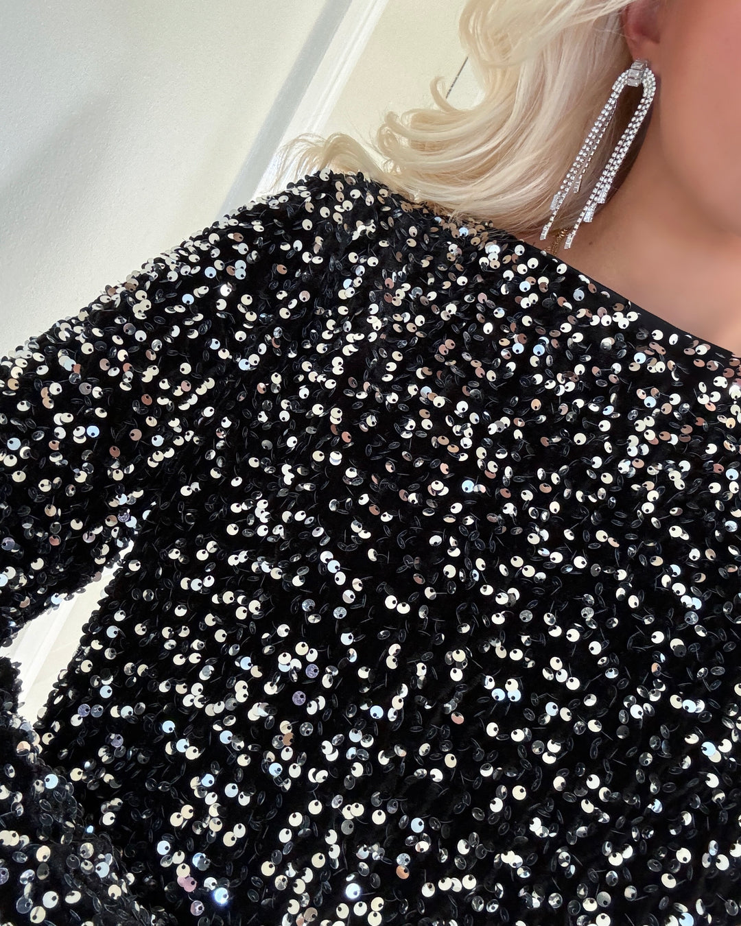 Vero Moda bluse bella ls boatneck black/silver sequins